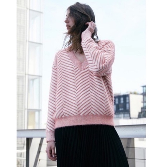 New FRNCH Diagonal Stripe Chenille V-neck Sweater - Picture 1 of 11
